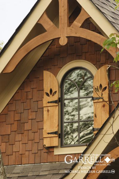 Tiger Creek Cottage Hip